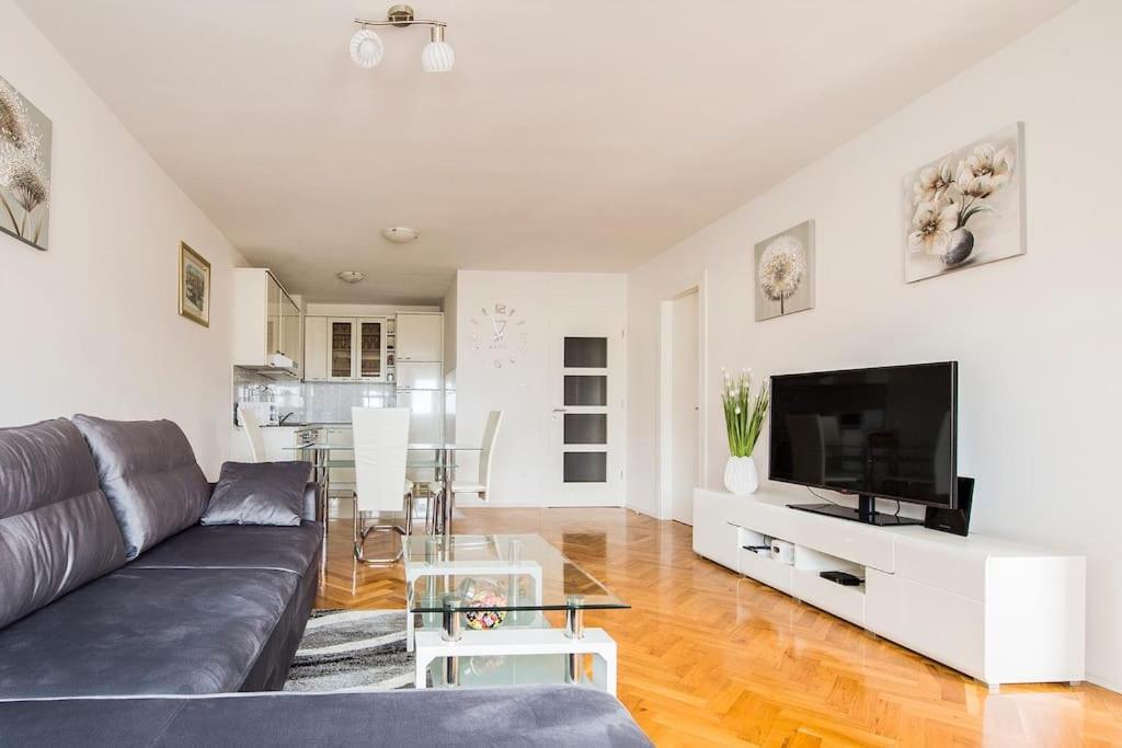 Apartment Jully Podstrana Exterior foto